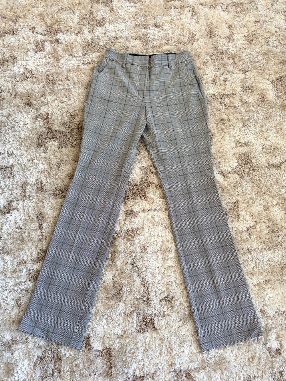 NWT Express Editor Classic Plaid Dress Pants in Grey Size 0